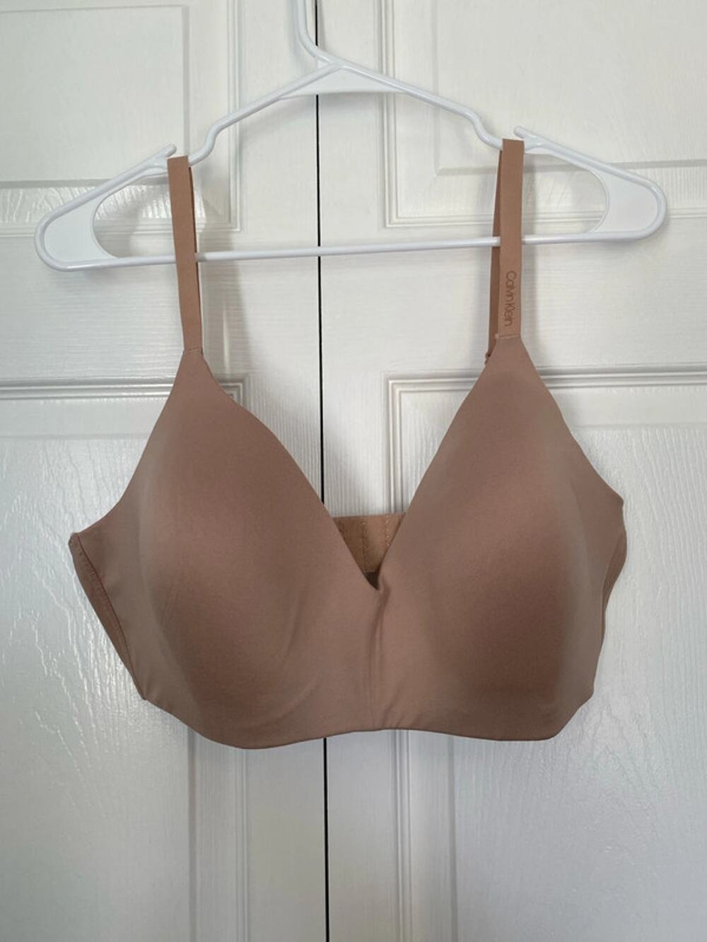 Calvin Klein beige bra size XL